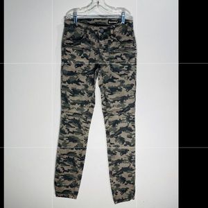 BLANK NYC**Camouflage Denim Pants**Size 24 $118